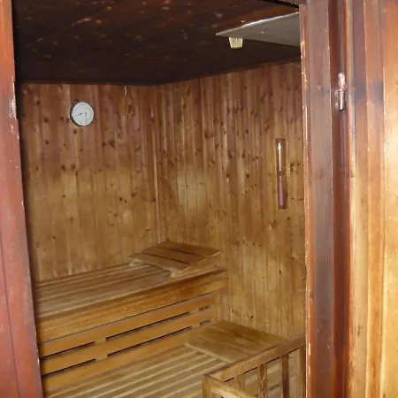 Moderne Ferienwohnung Mit Schwimmbad Und Sauna *
