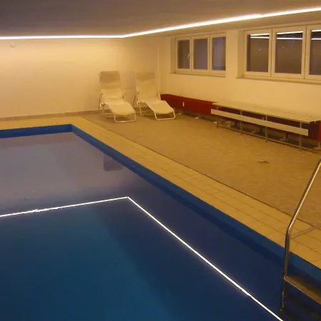 Moderne Ferienwohnung Mit Schwimmbad Und Sauna Apartment *